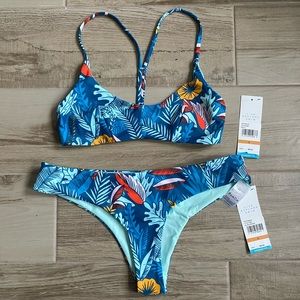 Speedo Chiara 2 piece bathing suit size Small -New